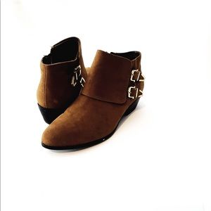 Fashionable Expressions Ankle Boots